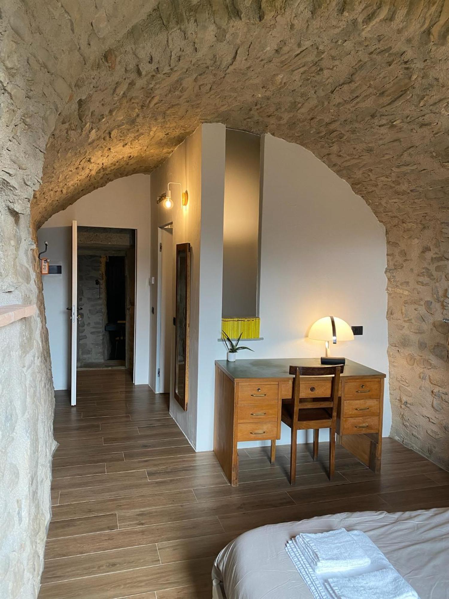 La Casa Medievale Suites E Spa Pontremoli Luaran gambar