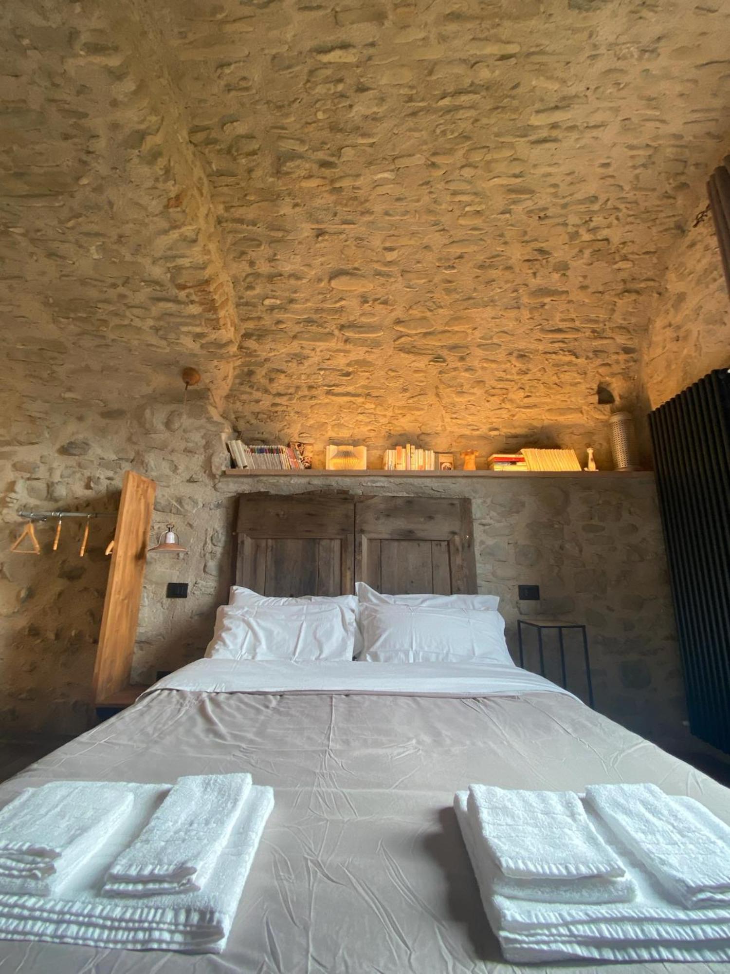 La Casa Medievale Suites E Spa Pontremoli Luaran gambar
